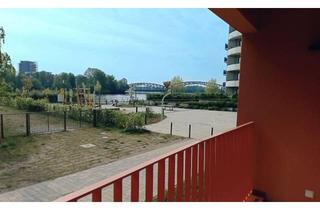 Wohnung mieten in Parkstraße, 13585 Spandau, Neubau Erdgeschosswohnung mit EBK, Balkon und Blick auf die Havel in Berlin-Spandau
