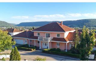 Villa kaufen in 92345 Dietfurt, Elegante Villa mit ELW / Büros im Herzen Bayerns