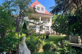 Villa kaufen in 76137 Südweststadt, Villa Rosa – Ein historisches Meisterwerk inmitten der Stadt, eine Welt für sich!