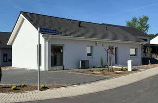 Haus mieten in Ludwig-Van-Beethoven-Ring, 36251 Bad Hersfeld, Neues Einfamilienhaus mit Terrasse, Garten & Stellplatz in Bad Hersfeld