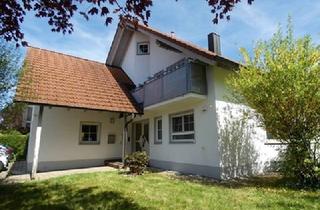 Haus kaufen in 73488 Ellenberg, Neues Zuhause oder lohnende Kapitalanlage: Zweifamilienhaus mit Doppelgarage