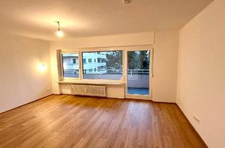 Wohnung kaufen in 93055 Regensburg, Regensburg - Erstbezug - Hochwertig sanierte Wohnung im Westen von Regensburg