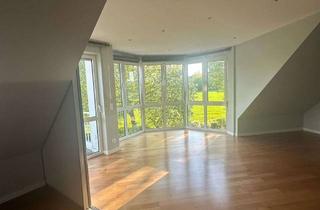 Wohnung mieten in 65843 Sulzbach, Geschmackvolle 1,5-Zimmer-Wohnung mit geh. Innenausstattung mit Balkon und EBK in Sulzbach (Taunus)