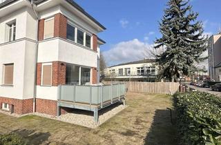 Wohnung mieten in Remscheider Straße 37, 13583 Spandau, Schöne, geräumige 3 Zimmer Wohnung EG /Souterrain in Berlin Spandau für 2 Erwachsene, max.1 Kind