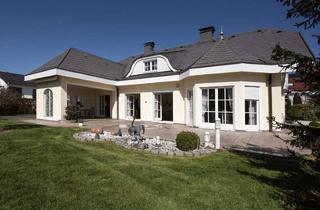 Villa kaufen in 86551 Aichach, Traumhafte Villa in absolut ruhiger Lage in Aichach