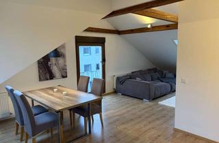 Immobilie mieten in Zwischen Den Wegen, 69168 Wiesloch, Wunderschöne und möblierte 2 Zimmer-DG-Wohnung in Wiesloch