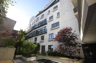 Wohnung kaufen in Rheinsberger Straße 33, 10435 Mitte, Mitte trifft Prenzlauer Berg: 2 Zimmer-Hochparterre-Wohnung mit Balkon