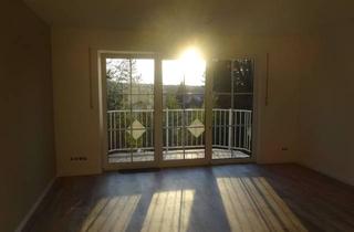 Wohnung mieten in Gutenbergstraße 10A, 90513 Zirndorf, Ruhige 4,5-Raum-Maisonette-Wohnung mit Balkon und EBK In Zirndorf/Wieherhof