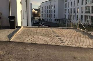 Garagen mieten in Säerstrasse 2/1, 72622 Nürtingen, PKW Außenstellplatz zu vermieten. Nahe Bahnhof. Säerstrasse, Nürtingen