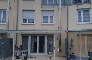 Haus kaufen in 72555 Metzingen, Metzingen - Haus in perfekter Lage von Metzingen
