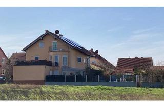 Doppelhaushälfte kaufen in 55286 Wörrstadt, Wörrstadt - DHH mit Pool Sauna ohne Makler