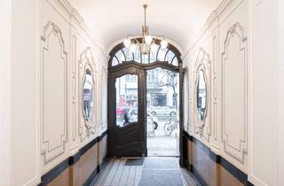 Wohnung kaufen in Kantstraße 36, 10625 Charlottenburg, Vermietete 3-Zimmerwohnung im Seitenflügel als KAPITALANLAGE in Charlottenburg