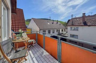 Wohnung kaufen in 71394 Kernen, Gemütliche 2,5 Zimmer Dachgeschoss-Oase mit Balkon und Ausblick