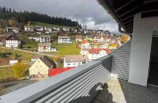 Wohnung mieten in Breiteneckweg, 78148 Gütenbach, Gepflegte 3 Zimmer Wohnung im 2.OG mit EBK, Balkon in 78148 Gütenbach, WM: PAUSCHAL 710€