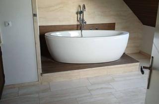 Wohnung mieten in 53819 Neunkirchen-Seelscheid, Schöne 3-Zimmer-DG-Wohnung mit gehobener Innenausstattung mit EBK in Neunkirchen-Seelscheid