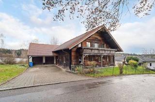 Haus kaufen in 84307 Eggenfelden, Exklusives Holzhaus inkl. Einliegerwohnung in bevorzugter Lage von Eggenfelden