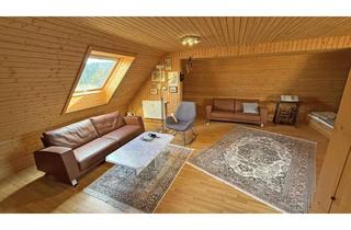 Wohnung kaufen in 79837 Häusern, Lichtdurchflutete Dachgeschosswohnung mit Charme – Ruhig wohnen im idyllischen Südschwarzwald
