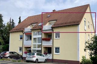Wohnung kaufen in Dr. Hermann Dieden Str. 11, 97711 Maßbach, 3 Zimmer Dachgeschosswohnung mit Balkon