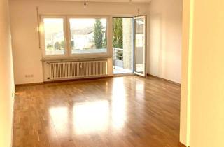 Wohnung mieten in 78465 Konstanz, Gut geschnittene 3-Zimmer-Wohnung mit 2 Balkonen, EBK und Garage in Konstanz-Litzelstetten