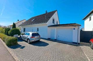 Einfamilienhaus kaufen in 92439 Bodenwöhr, Bodenwöhr - Attraktives Einfamilienhaus