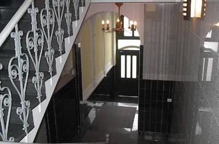 Wohnung mieten in 68161 Innenstadt / Jungbusch, Ideal für Studenten-WG! U 6-Quadrat, 4 1/2 Zimmer, Küche mit EBK, 2 Bäder, Balkon