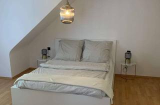 Wohnung mieten in 70376 Bad Cannstatt, OneFlats Modernisierte & voll möblierte 3,5 Zimmer Wohnung in Stuttgart nahe Daimler, Bosch, Mahle