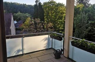 Wohnung mieten in Hintere Straße 23/!, 71686 Remseck, 4 1/2 Zi.-Whg. mit Südbalkon im 6-Familienhaus