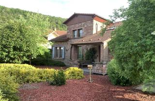 Villa kaufen in Moorweg, 66849 Landstuhl, Außergewöhnliche Villa im Landhausstil mir 3482qm großem Grundstück