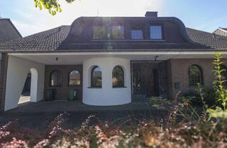 Villa kaufen in 41542 Dormagen, „Großzügige Landhausvilla mit Charme und Weitblick“