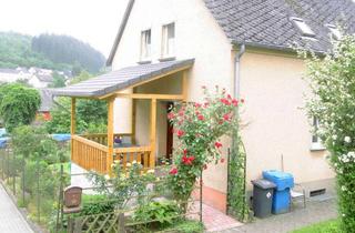 Haus mieten in Flachsberg 13, 54655 Sankt Thomas, Sonniges Ein-/Zweifamilienhaus im Herzen der Waldeifel