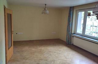 Wohnung mieten in 44807 Kornharpen/Voede-Abzweig, Freundliche, modernisierte 2,5-Raum-Wohnung mit gehobener Innenausstattung und Terrasse in Bochum