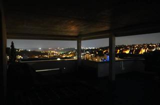 Penthouse mieten in Krummenackerstr., 73733 Esslingen, Zimmer in neu zu gründender 4er WG zu vermieten in 200m² gehobener Penthouse-Wohnung