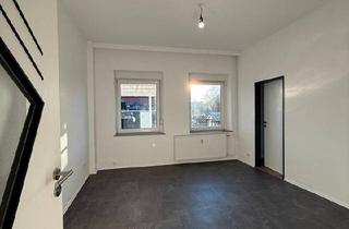 Wohnung kaufen in 49477 Ibbenbüren, Ibbenbüren - Sanierte 4 -Zimmer-Wohnung mit großem Garten in Ibbenbüren!