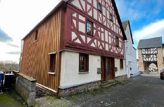 Doppelhaushälfte kaufen in 35799 Merenberg, Merenberg - Zwei gepflegte Doppelhaushälften mit Wintergarten mit Einbauküche