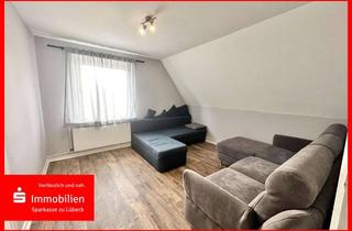 Wohnung kaufen in 23669 Timmendorfer Strand, Charmante Dachgeschosswohnung in Strandnähe – Ideal für Singles oder Paare