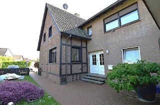 Wohnung kaufen in 46395 Bocholt, Eigentumswohnung in Form einer Doppelhaushälfte mit 4 SZ und Garten!