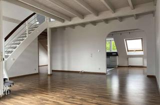 Wohnung kaufen in Danziger Straße 20, 73249 Wernau, Exklusive, gepflegte 4,5-Zimmer-Maisonette-Wohnung mit Balkon und EBK in Wernau