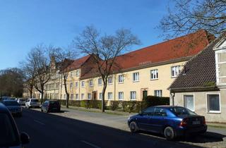 Wohnung mieten in Leipziger Allee 17b, 17389 Anklam, Wohnen im Altbau mit Garten im Zentrum Anklams
