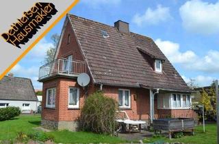 Einfamilienhaus kaufen in 25774 Lunden, Einfamilienhaus auf schönem Grundstück mit altem Baumbestand in Lunden, Kreis Dithmarschen