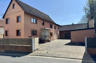 Einfamilienhaus kaufen in 63486 Bruchköbel, Einfamilienhaus mit viel Nutzfläche, großer Garage und Hof