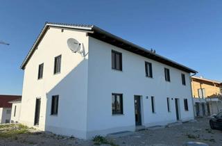 Haus mieten in 84546 Egglkofen, Neubau 2025 - Ansprechende Doppelhaushälfte in ruhiger und familienfreundlicher Lage
