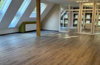 Büro zu mieten in 32130 Enger, Repräsentative Bürofläche im stilvollen Fachwerkambiente – Warmmiete!