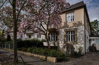 Wohnung kaufen in Humboldtstraße 35, 14193 Grunewald (Wilmersdorf), Attraktive Grunewaldlage! Renovierungsbedürftige Eigentumswohnung in Gründerzeitvilla!