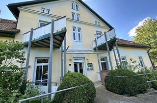 Wohnung kaufen in Dorfstraße, 17192 Varchentin, # 1 Rosenduft im Herrenhaus * komplett eingerichtet * Balkon * gr. Grundstück * KfZ-Stellplatz *