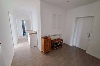 Wohnung mieten in 63785 Obernburg, Sanierte 4-Zimmer-Wohnung mit Balkon und EBK in Obernburg