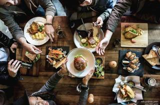 Gastronomiebetrieb mieten in 50321 Brühl, RIDA COMMERCIAL- Altstadtflair, Terrasse, Perspektive – Gastronomie mit echtem Publikumsmagneten