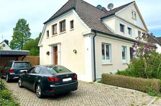 Doppelhaushälfte kaufen in 27580 Lehe, Charmante Doppelhaushälfte mit historischem Flair und modernem Komfort in Bremerhaven