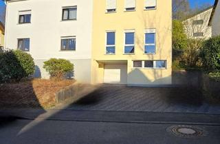 Anlageobjekt in 53783 Eitorf, Attraktive Investitionsmöglichkeit für Kapitalanleger: MFH mit 4 Wohneinheiten im Zentrum von Eitorf