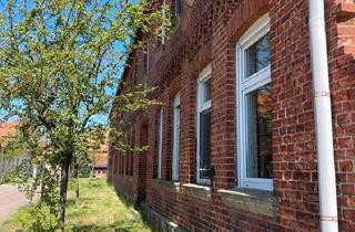 Bauernhaus kaufen in 39624 Kalbe, Kalbe (Milde) - Traum vom eigenen Bauernhof! Hof, Haus, Land,12 ha Fläche, Acker
