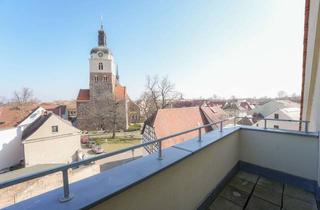 Wohnung kaufen in Gotthardtwinkel, 14770 Altstadt, Lichtdurchflutete Dachgeschosswohnung mit Balkon